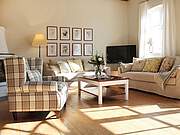 Ferienwohnung 04 'Sorgenfrei' - großer Wohnbereich