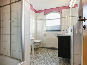 Badezimmer Ferienwohnung 06 Villa Sonnengarten