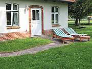 Ferienwohnung 11 'Turm' - Sonnenliegen