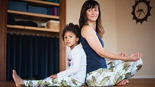 Wochenend Specials und Erwachsenen Kind Yoga im Yogastudio in Klütz Wochenend Specials und Erwachsenen Kind Yoga im Yogastudio in Klütz