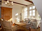 Ferienwohnung 05 'Käsbüdel' - freundlicher Wohnbereich