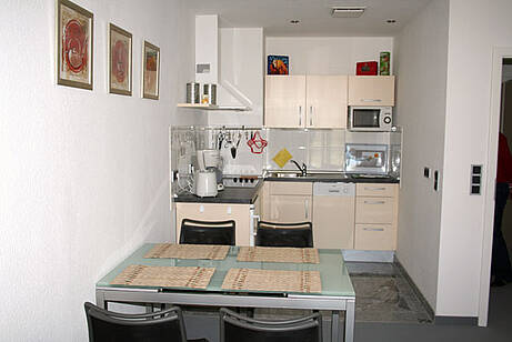 Küche Ferienwohnung 07 Villa Wagenknecht Küche der Ferienwohnung 07 in der Villa Wagenknecht