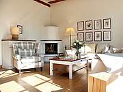 Ferienwohnung 04 'Sorgenfrei' - gemütlicher Wohnbereich mit Kamin