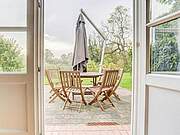 Ferienwohnung 04 'Sorgenfrei' - Blick auf die Terrasse