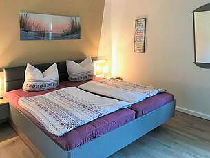 Schlafzimmer Ferienwohnung 01 Villa Seebach