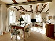 Ferienwohnung 11 'Turm' - Blick durch den Ess- und Wohnbereich