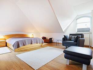 Schlafzimmer Ferienwohnung 06 Villa Sonnengarten