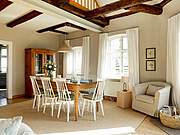 Ferienwohnung 11 'Turm' - Essbereich mit großem Esstisch