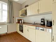 Ferienwohnung 03 'Rehhagen' - Blick auf die Küchenzeile