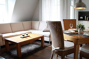 Sofa der Ferienwohnung 22 Villa Seebach