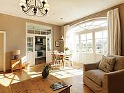 Ferienwohnung 02 'Poggensoll' - Wohn- und Essbereich