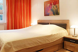 2. Schlafzimmer Ferienwohnung 02 Villa Seebach